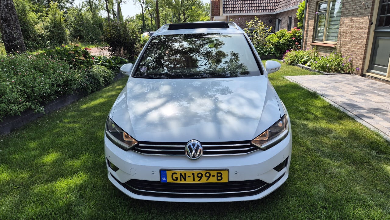 Te koop VW Golf Sportsvan 1,4 l 125pk, 2015.