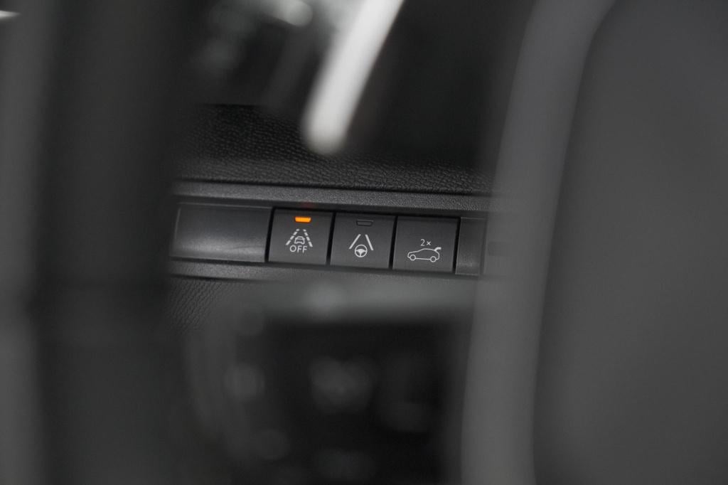 Peugeot 3008 puretech 130 eat8 gt | camera | dodehoekdetectie | elektrische