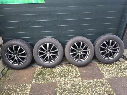 Originele Mazda 17 inch velgen met winterbanden (gebruikt op Mazda CX5)