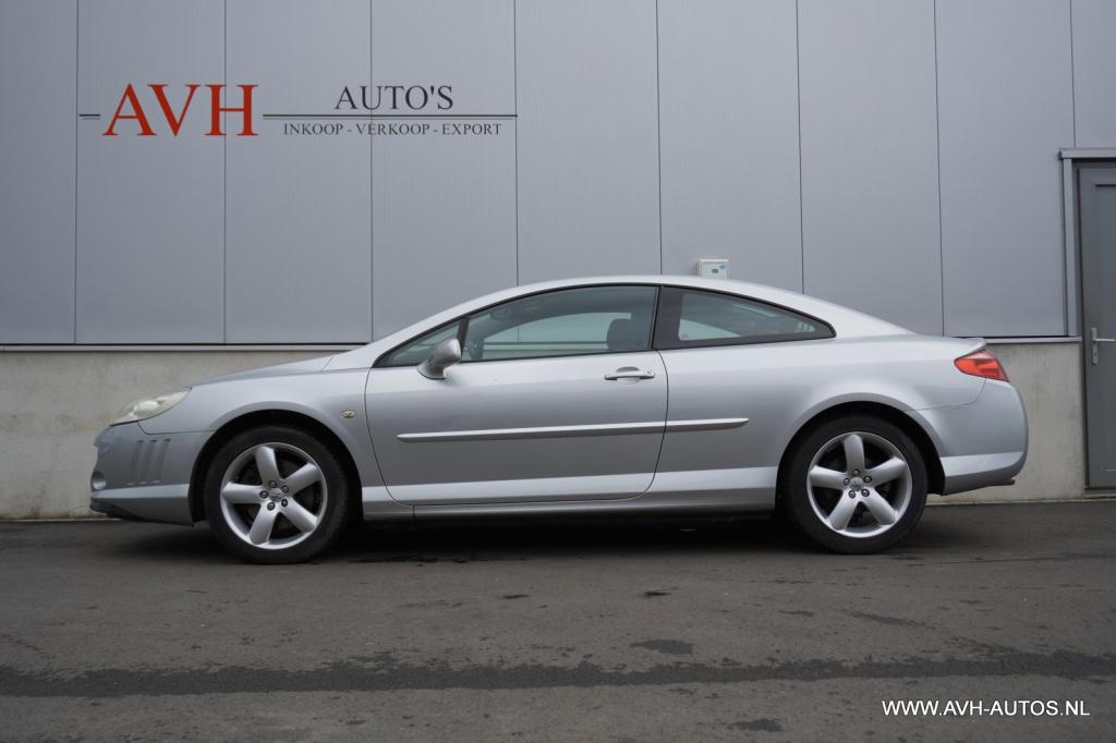 Peugeot 407 coupé 2.2-16v référence