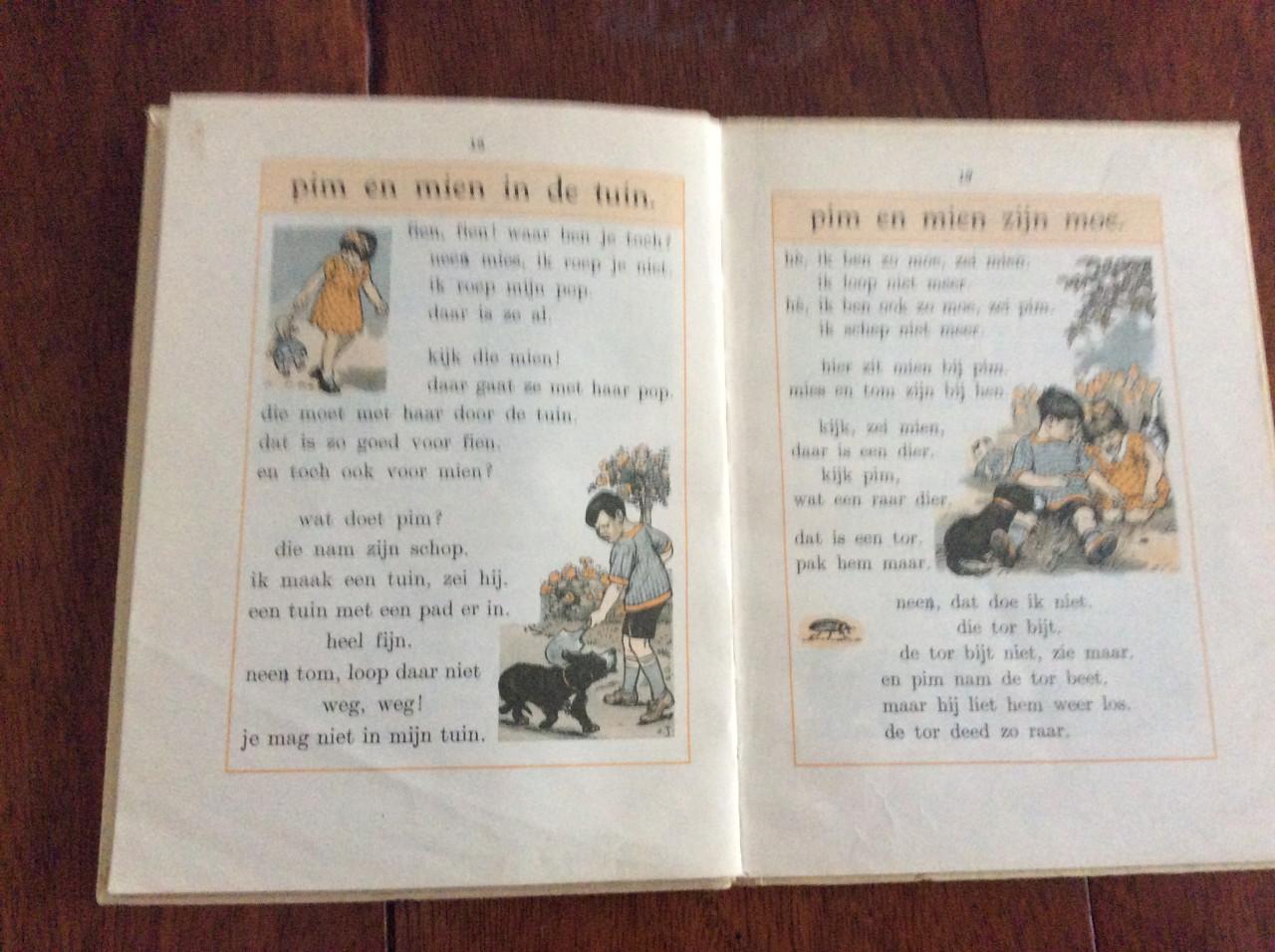 Nog bij moeder en Pim en Mien.     Jan Ligthart en H. Scheepstra.