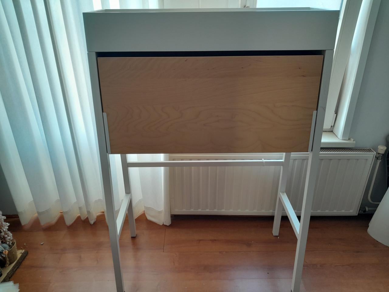 Compact Bureau