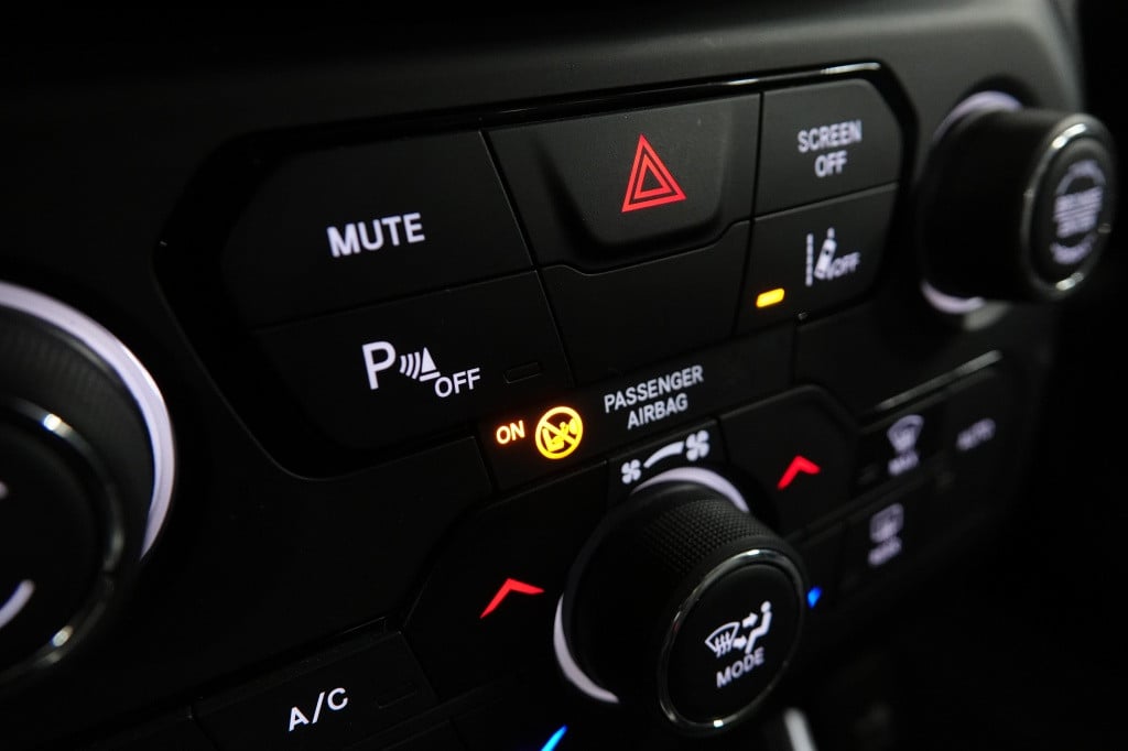 Jeep Renegade 1.0t | cruise | camera | led |