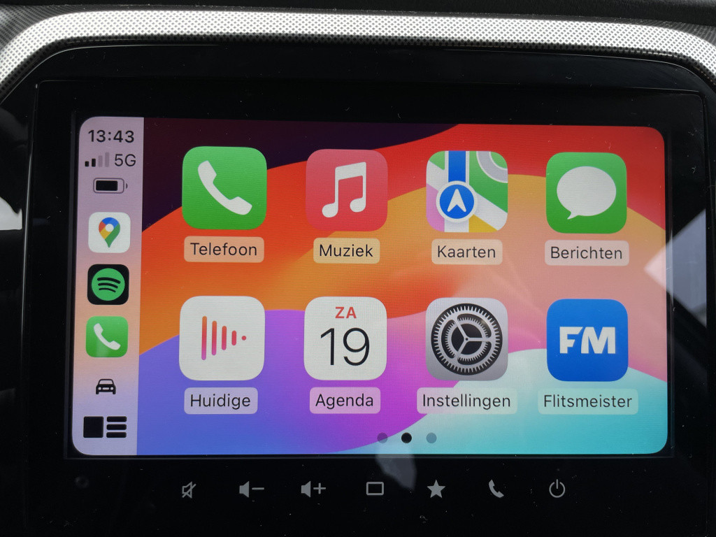 Suzuki Vitara 1.4 boosterjet style smart hybrid