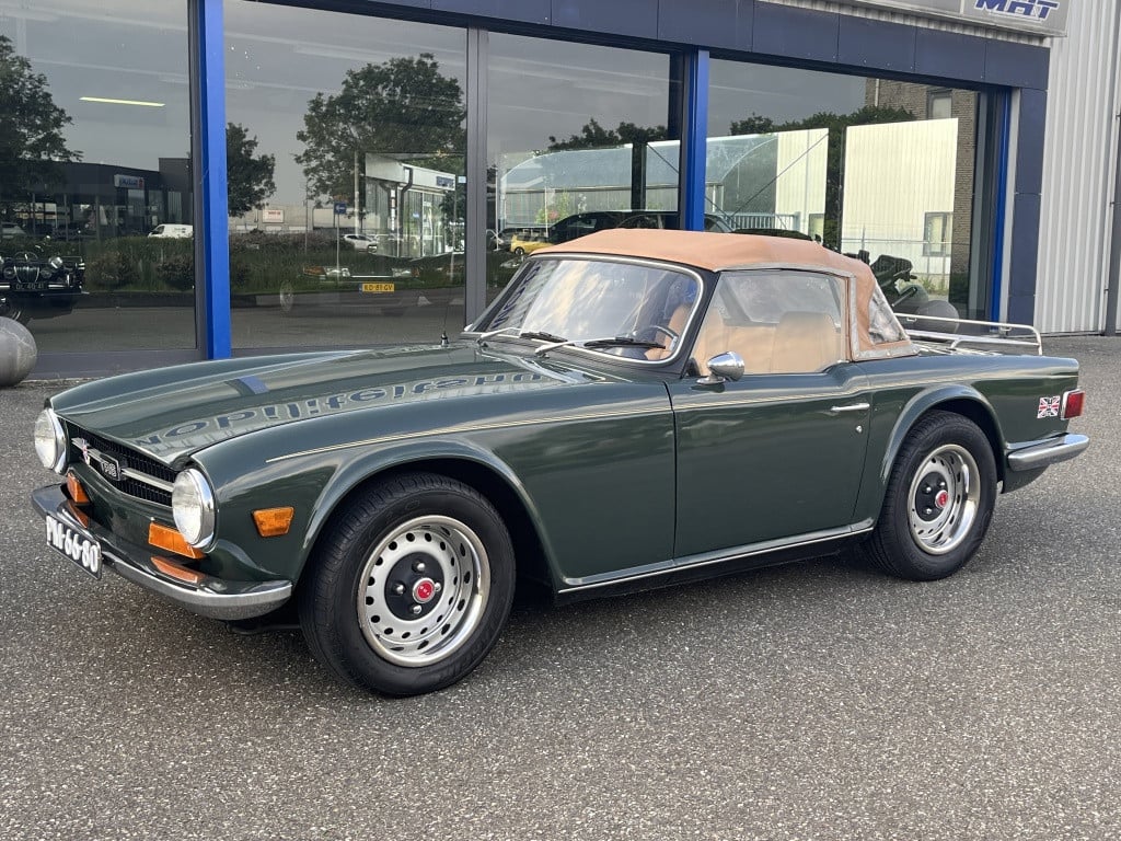 Triumph TR6 soft top
