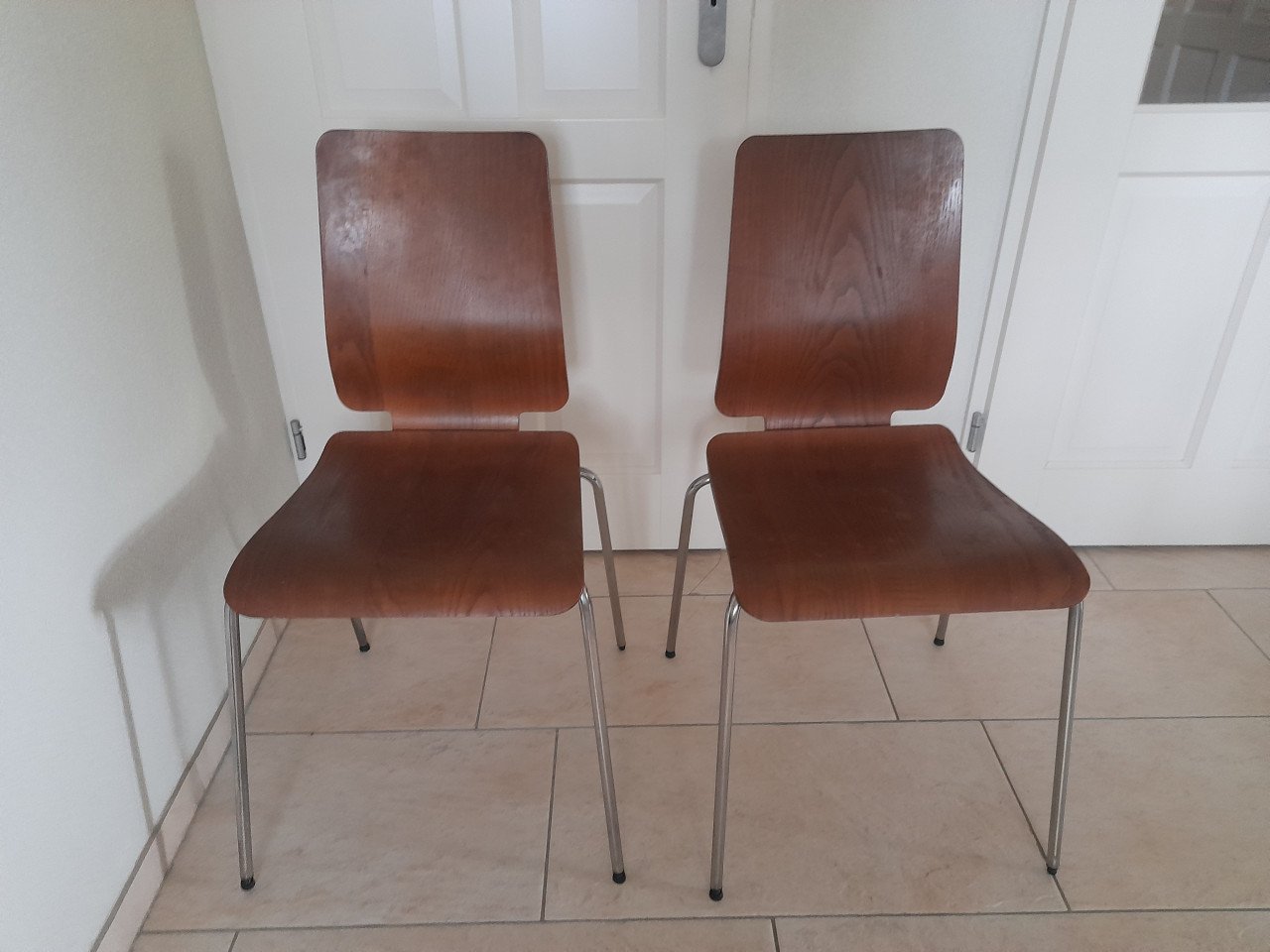 2 Retro stoelen (in goede staat )