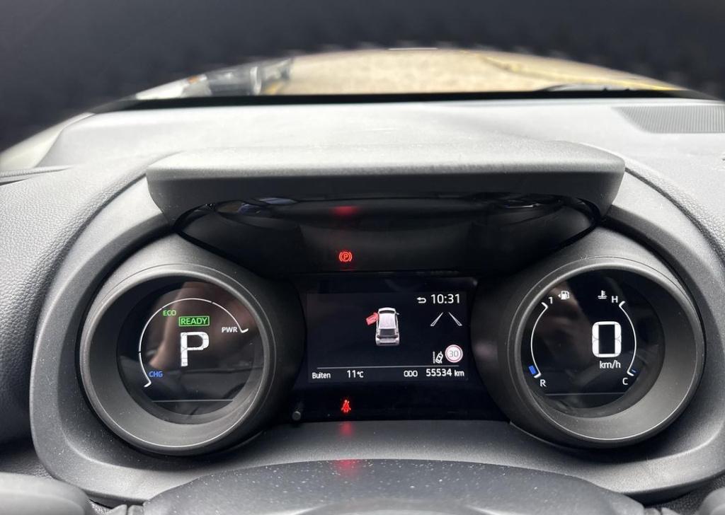 Toyota Yaris 1.5 hybrid dynamic