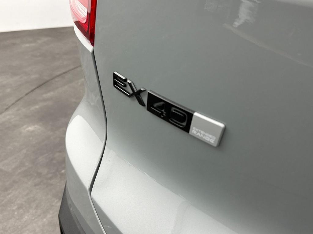 Volvo Ex40 extended ultra black edition europa