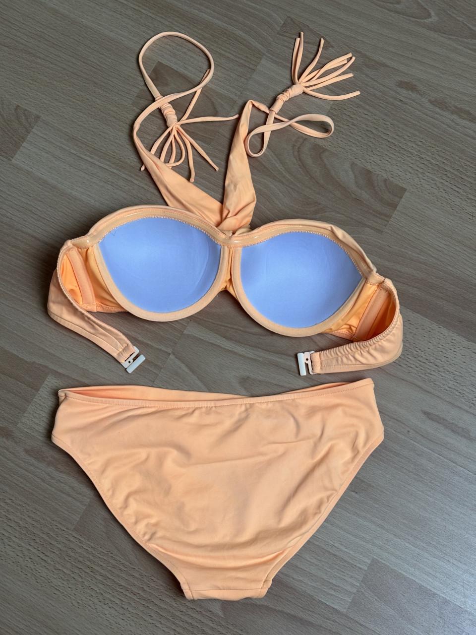 Pastel oranje bikini maat 36/38 Ceyll