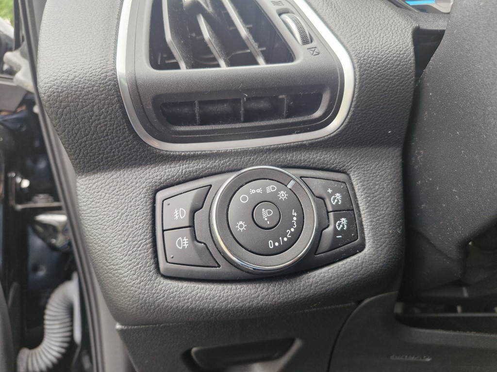 Ford B-max 1.0 ecob. titanium