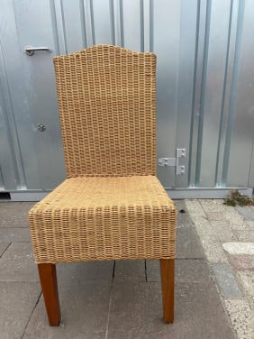 Te koop 4 stoelen