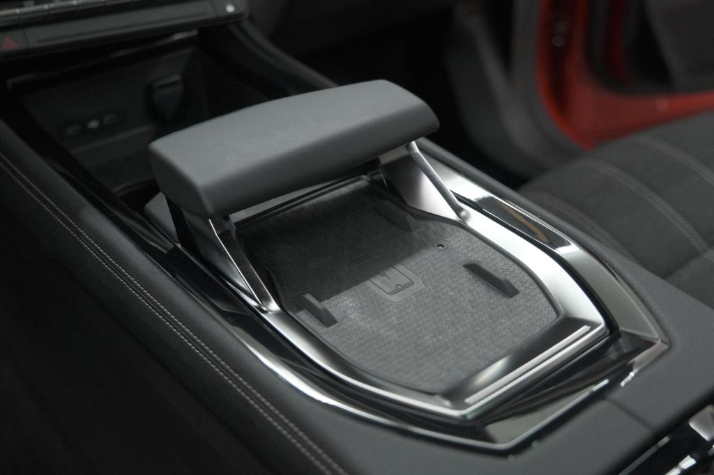 Renault Austral 1.2 e-tech full hybrid 200 techno | 1500 kg trekgewicht | 3