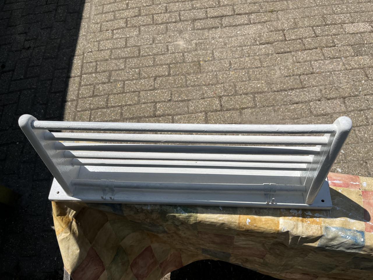 Keukenrekje van hout wit