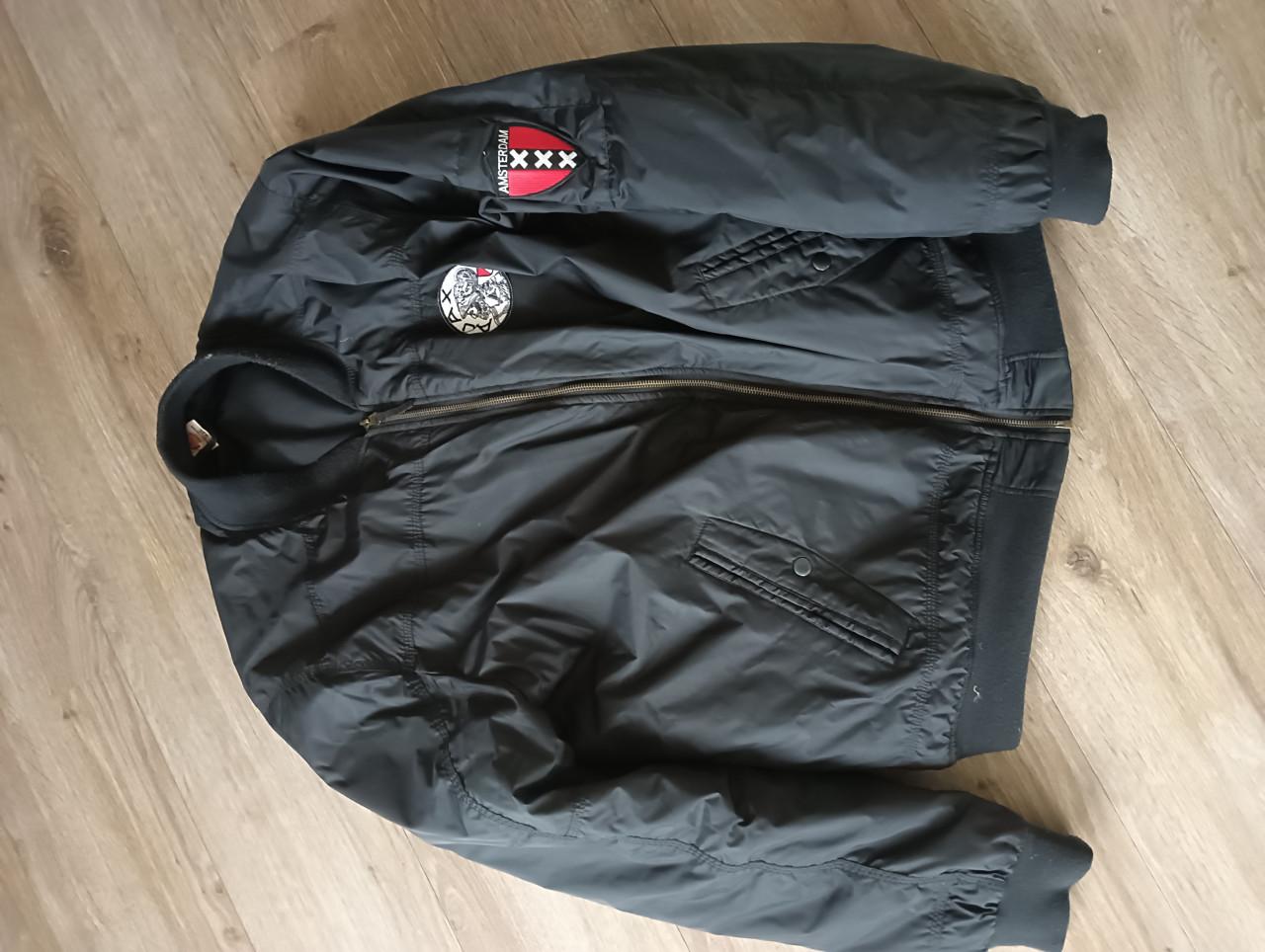 Ajax bomber jack