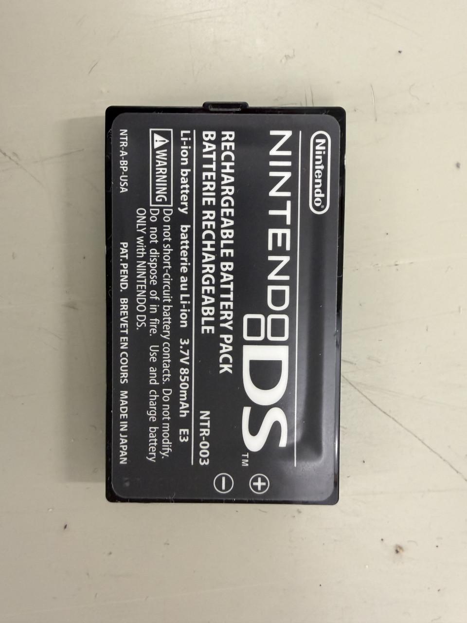 Nintendo DS (1e generatie) + games + GBA games + R4DS