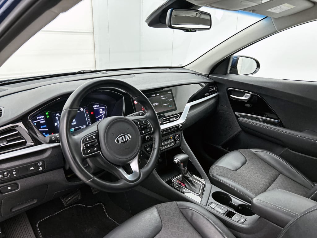 Kia Niro 1.6 gdi hybrid dynamicline stoel/stuurwielverwarming | navigatie |