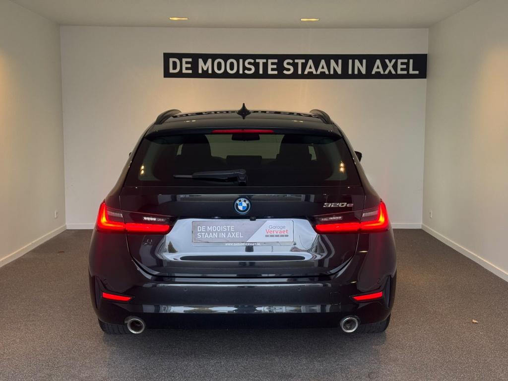 BMW 3-serie touring 320e high executive