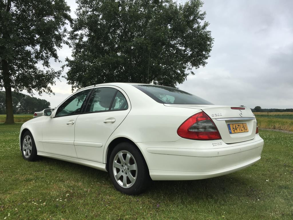 Mercedes-Benz E-Klasse 200 cdi elegance