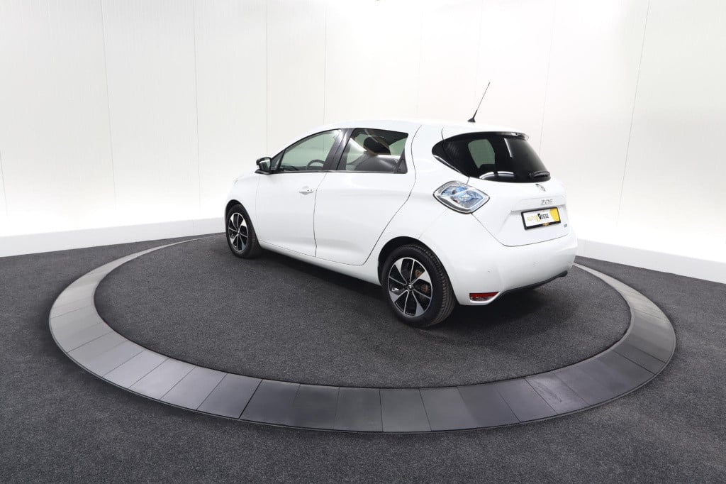 Renault Zoe q90 intens quickcharge 41 kwh | huuraccu | parkeersensoren | na