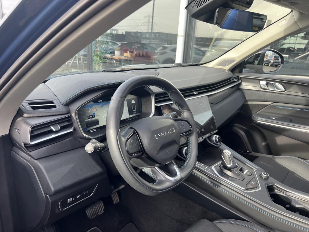 Lynk & Co 01 1.5 261pk phev plug in hybrid , pano dak,car play, adaptive cc