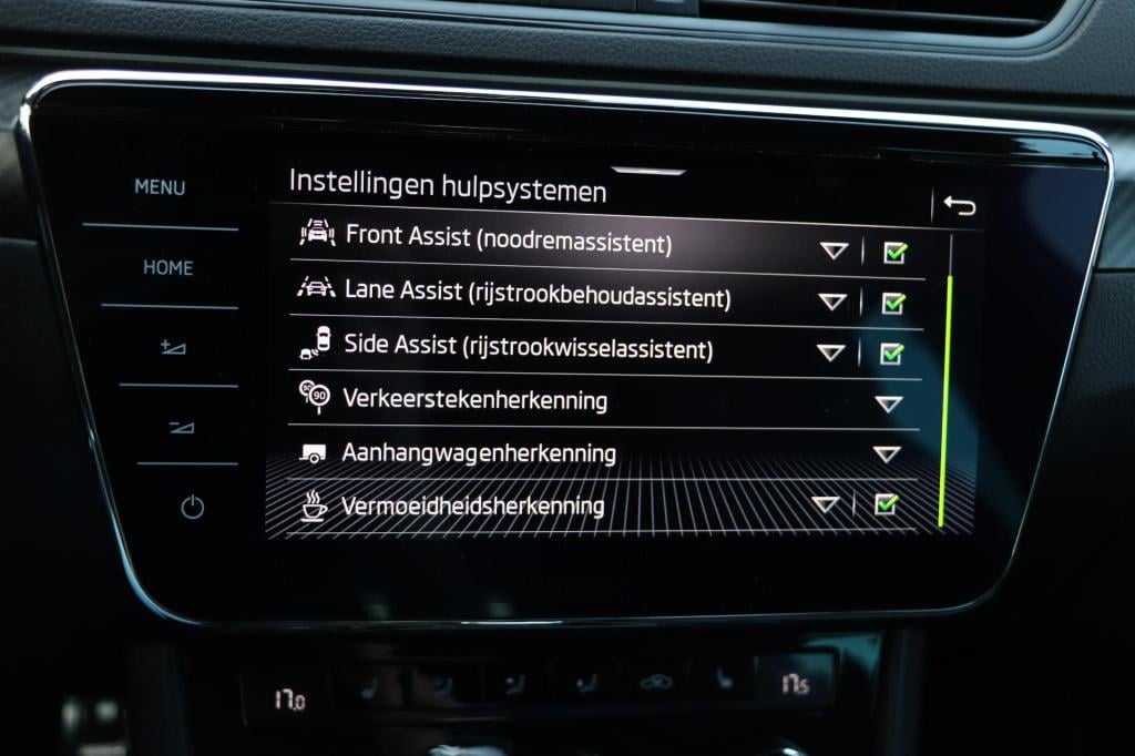 Skoda Superb combi 1.4 tsi iv sportline 218pk dsg6 soh 92,2 %