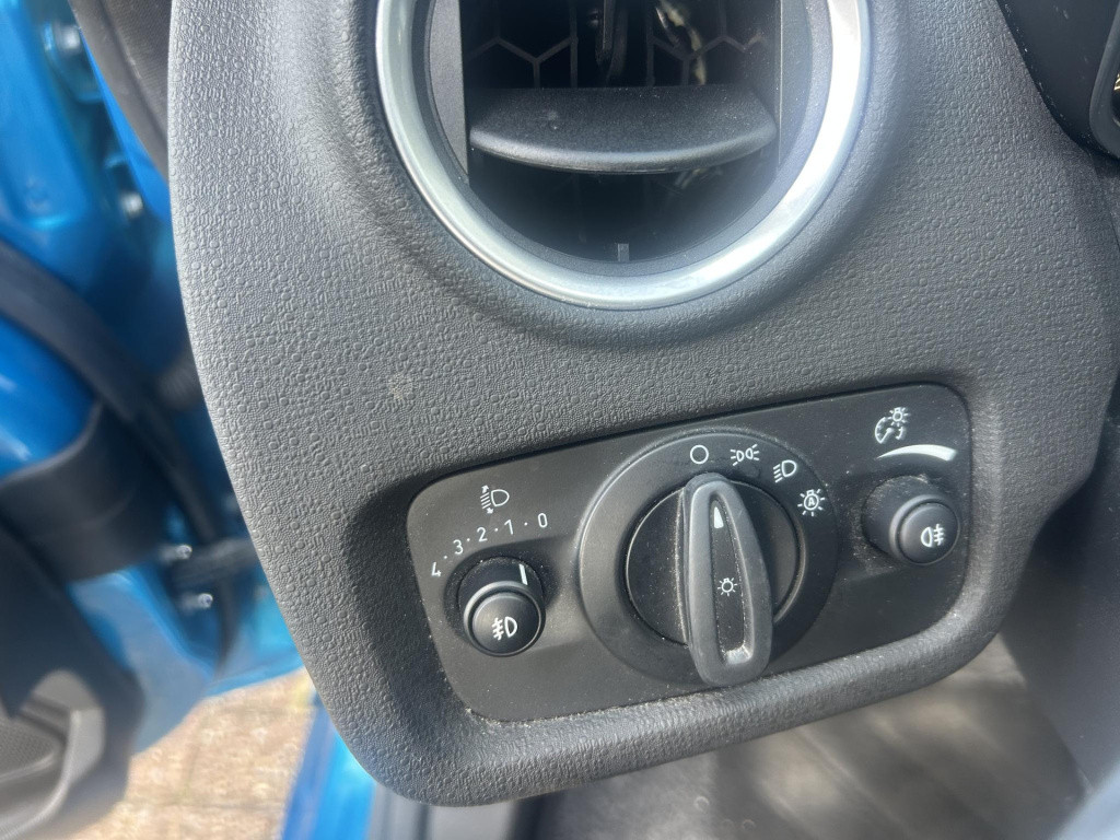 Ford Fiesta 1.0 ecoboost candy blue edition