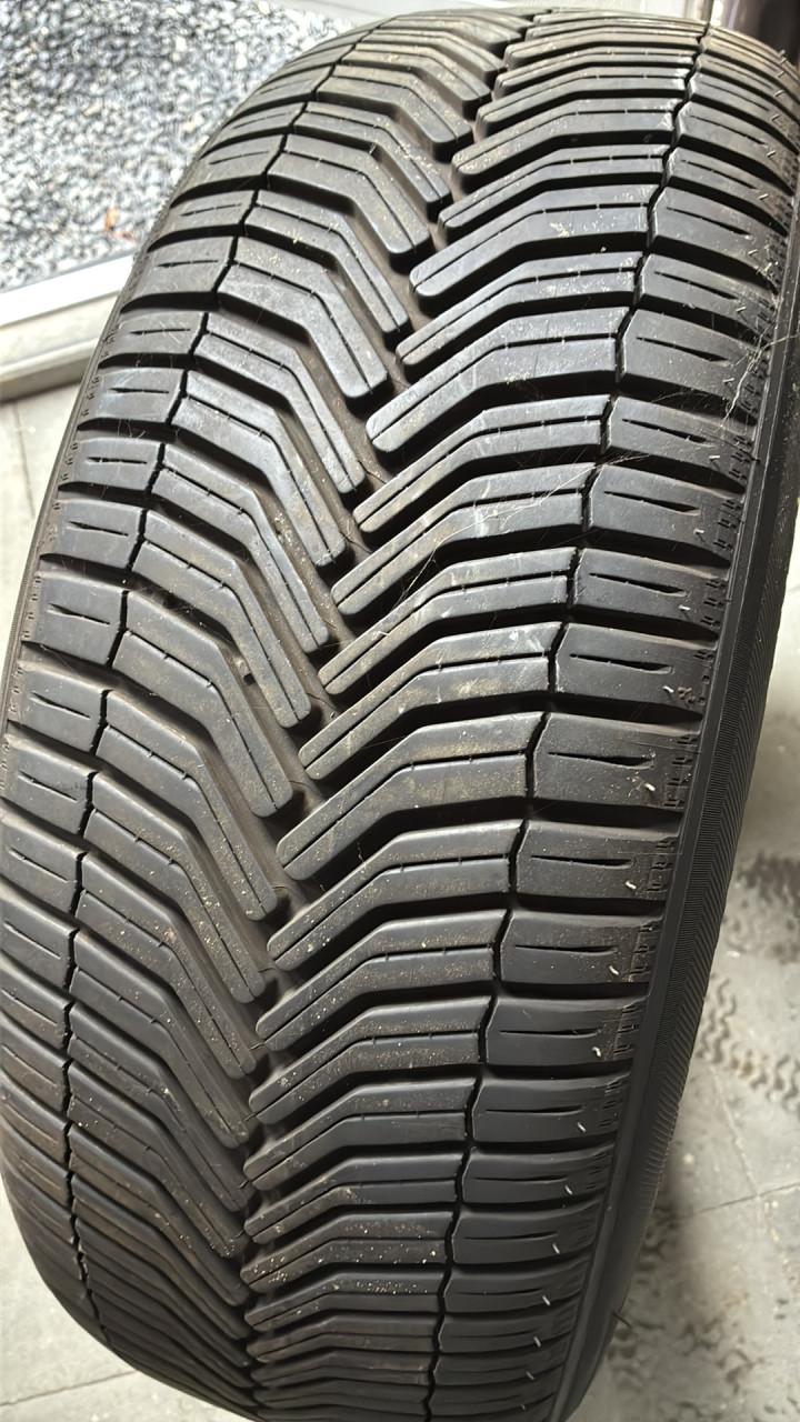 Michelin Crossclimate SUV 235/60 R18 all season band