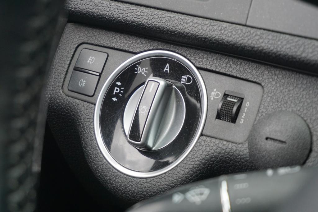 Mercedes-Benz C-Klasse 180 cdi blueefficiency business class avantgarde aut