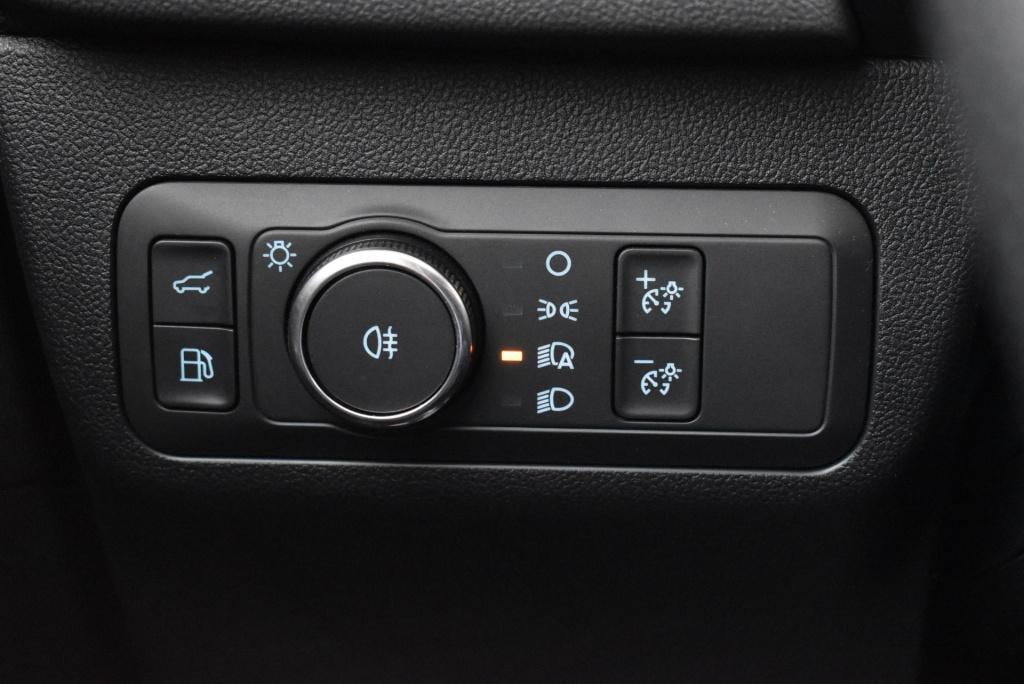 Ford Kuga 2.5 phev st-line x | climate control | adaptieve cruise control |