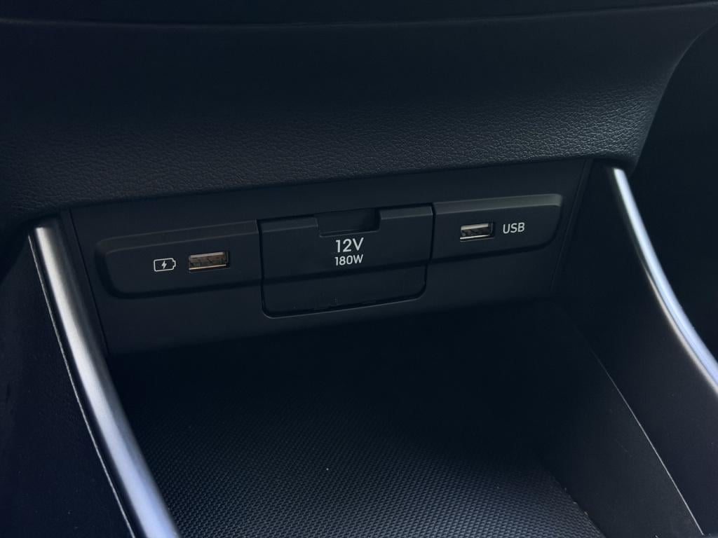Hyundai I 20 1.0 t-gdi premium | camera | dab | nav | carplay | climate con