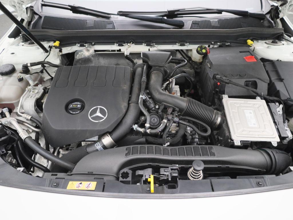 Mercedes-Benz A-Klasse 180 business solution amg | automaat | navigatie | s