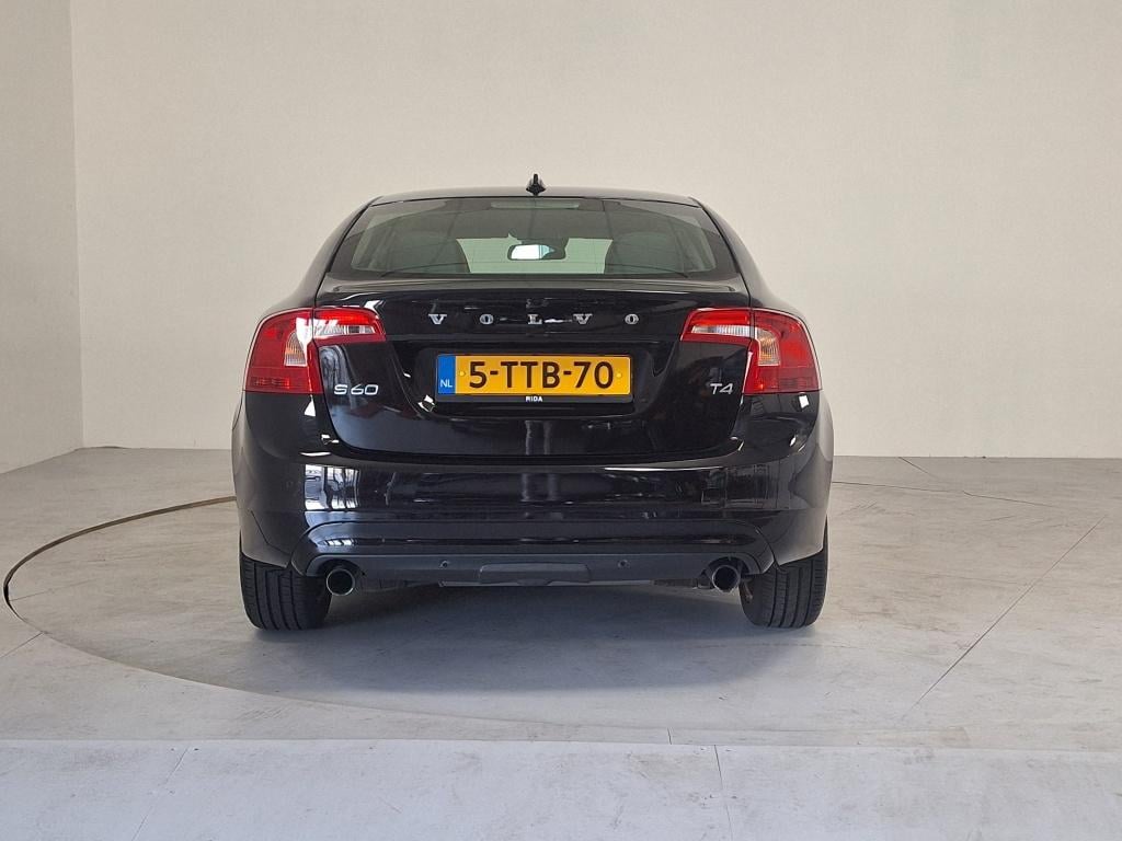 Volvo S60 1.6 t4 summum|1e eigenaar|lage km stand|dealer onderhouden