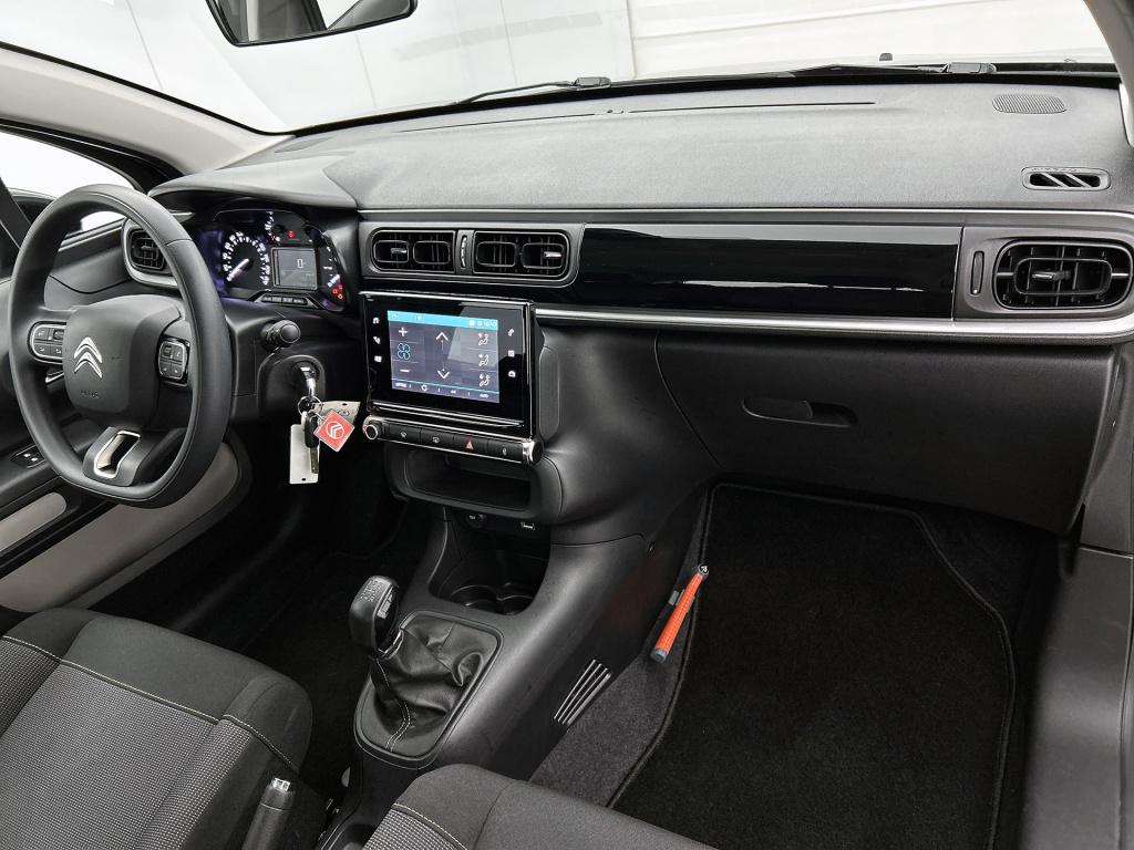 Citroen C3 82 pk plus | rijklaar | navigatie | parkeersensoren achter |
