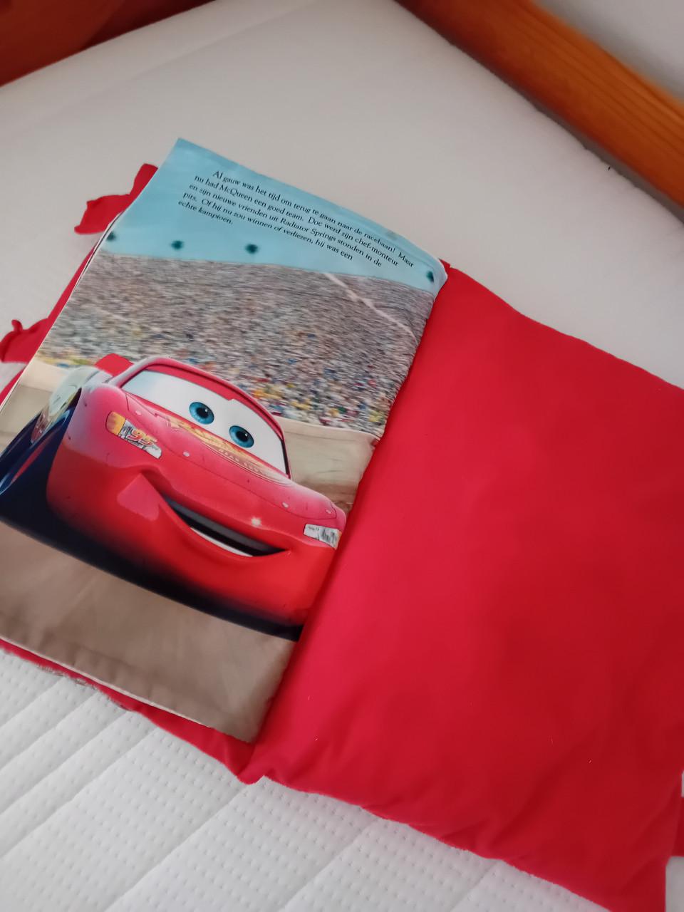 Kussen voorleesboek
