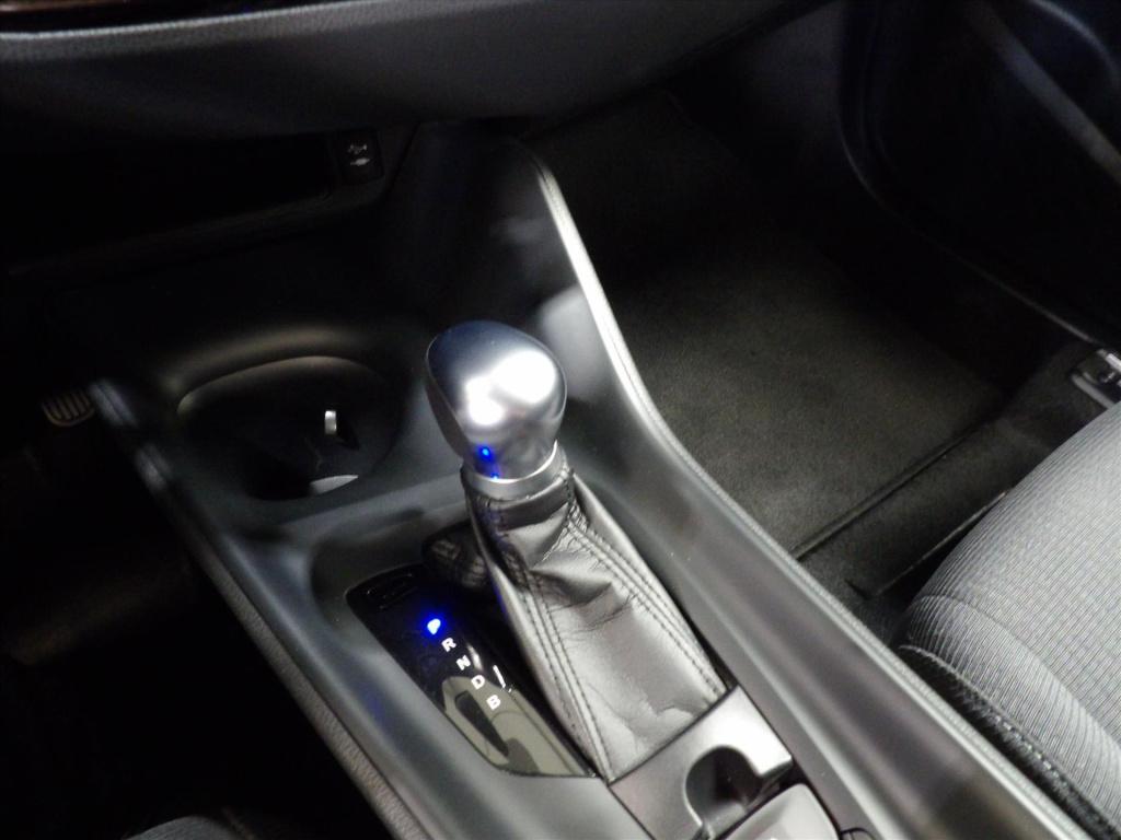Toyota C-hr 1.8 hybrid 122pk cvt dynamic
