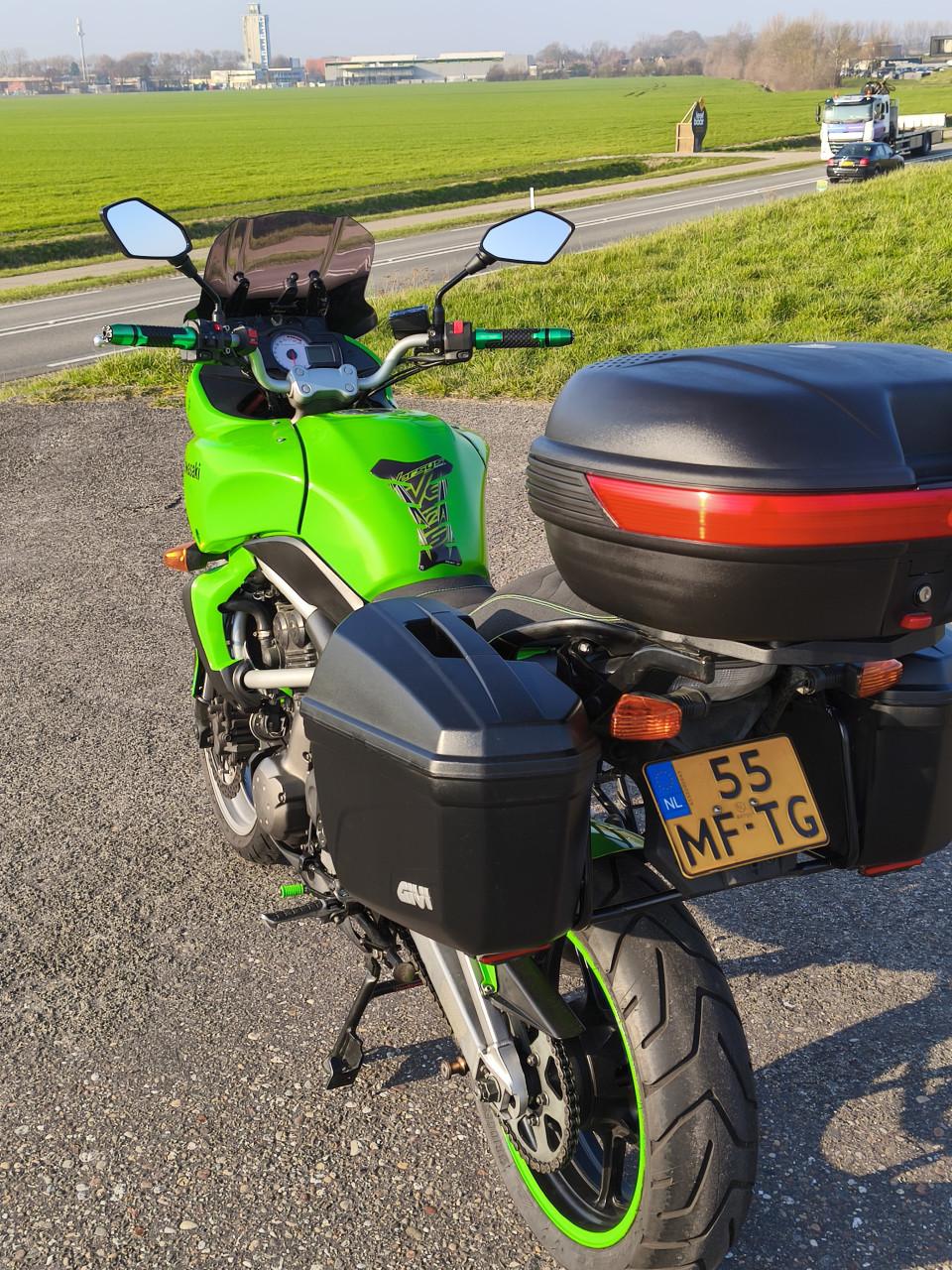 KAWASAKI VERSYS 650 bj 2008