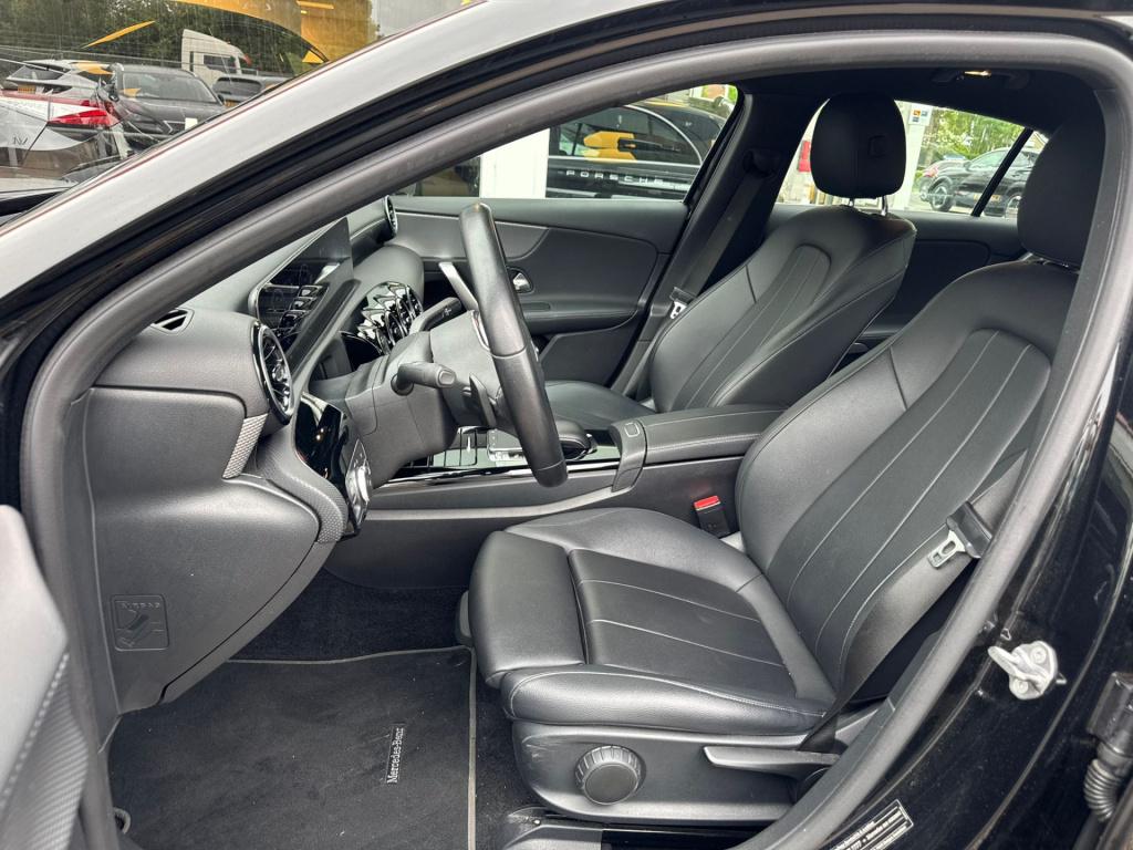 Mercedes-Benz A-Klasse 180 business solution plus upgrade