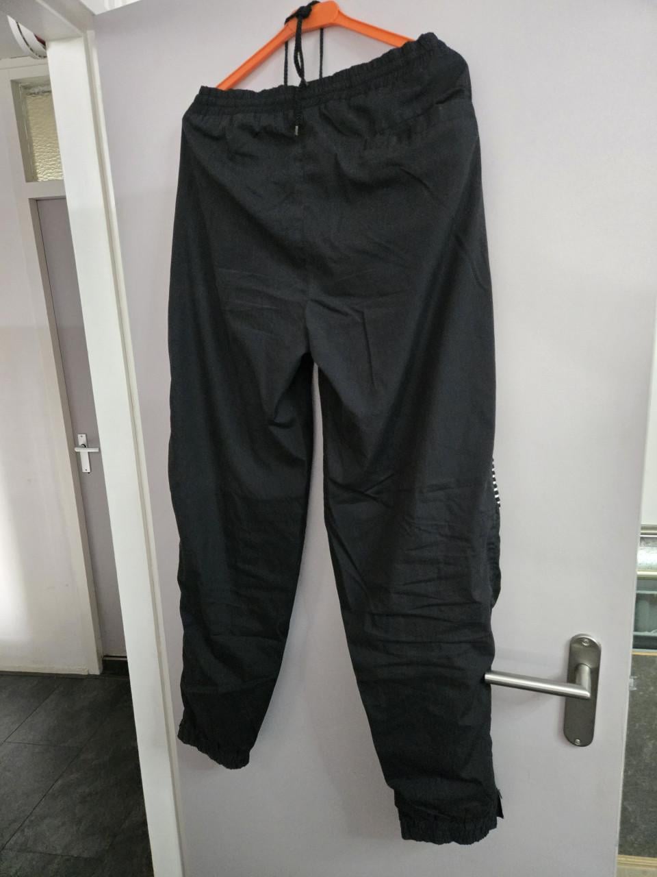 Zwarte Puma trainingsbroek Maat L ,  gevoerd,
