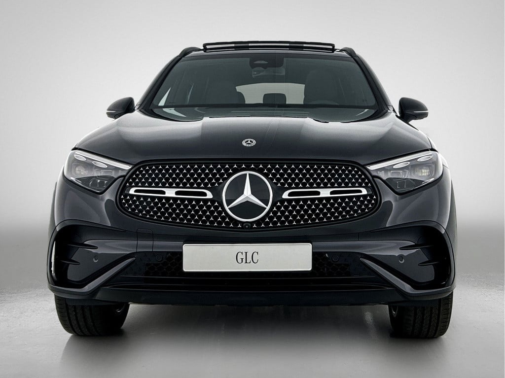 Mercedes-Benz Glc 300e 4matic sport edition | trekhaak | nightpakket | park