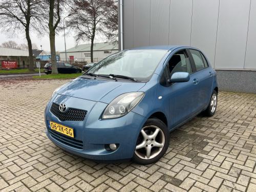 Toyota Yaris 1.3VVTi Sol Automaat Vol Jaar Apk