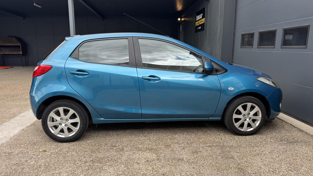 Mazda 2 1.3 GT-L 5DRS 2011 Blauw Airco Apk Nap Stoelverwarming