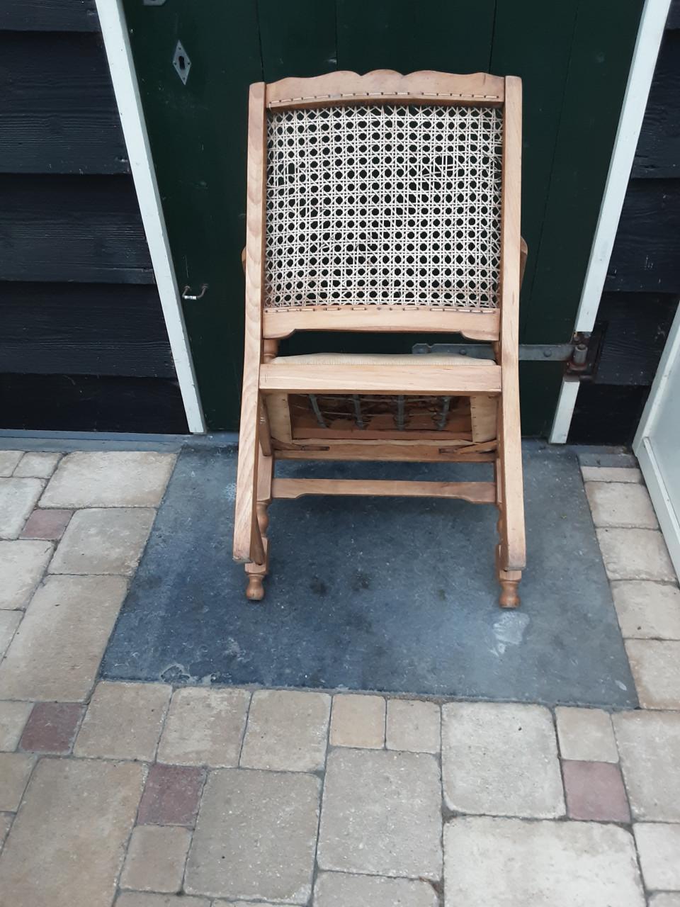 Oud Vintage stoeltje