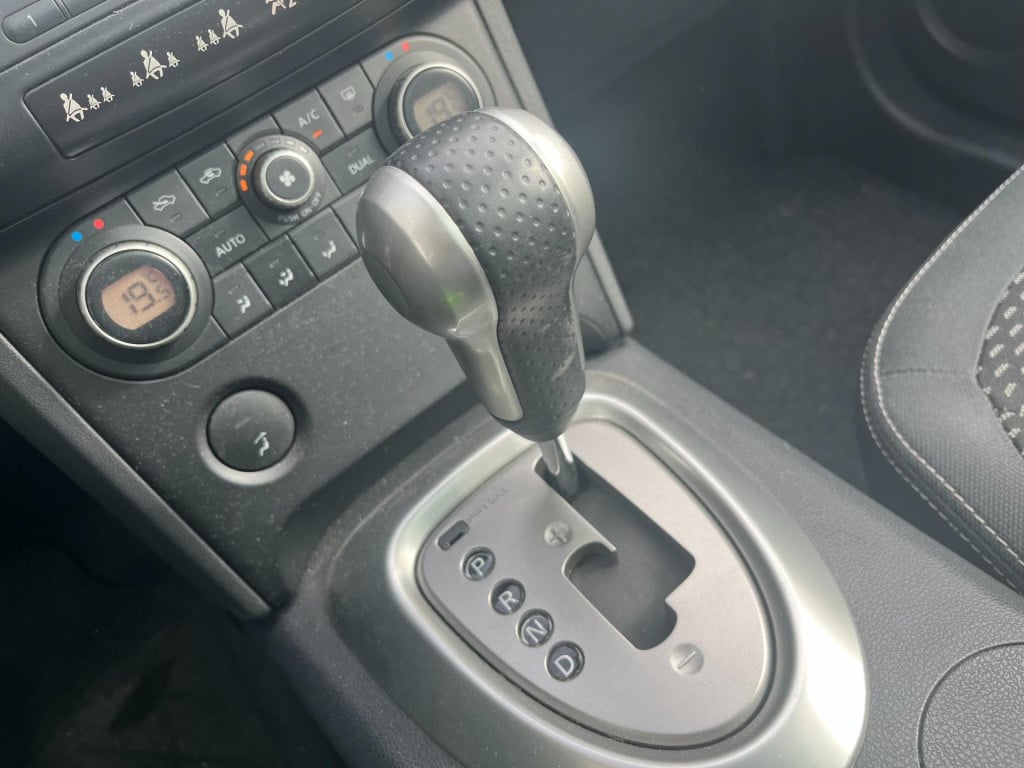 Nissan Qashqai 2.0 tekna | incl. beurt & apk | trekhaak