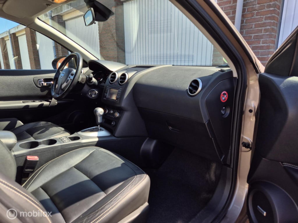 Nissan Qashqai 2.0 tekna / origineel nederlands / automaat / achteruitrijca