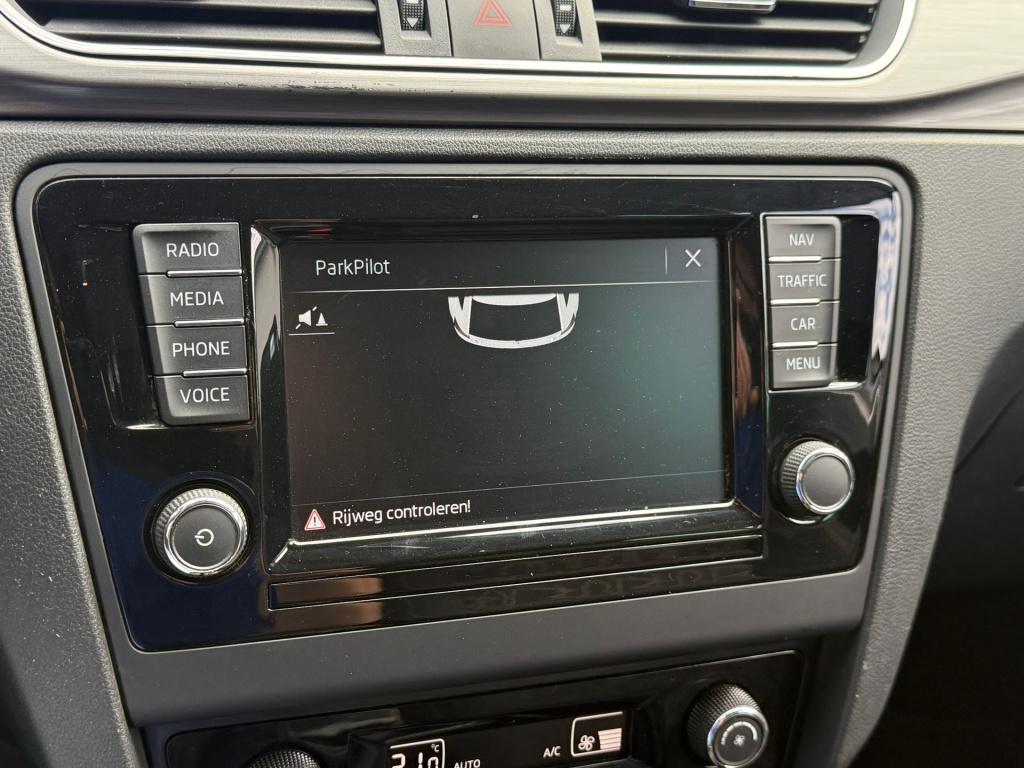 Skoda Rapid spaceback 1.0 tsi greentech clever