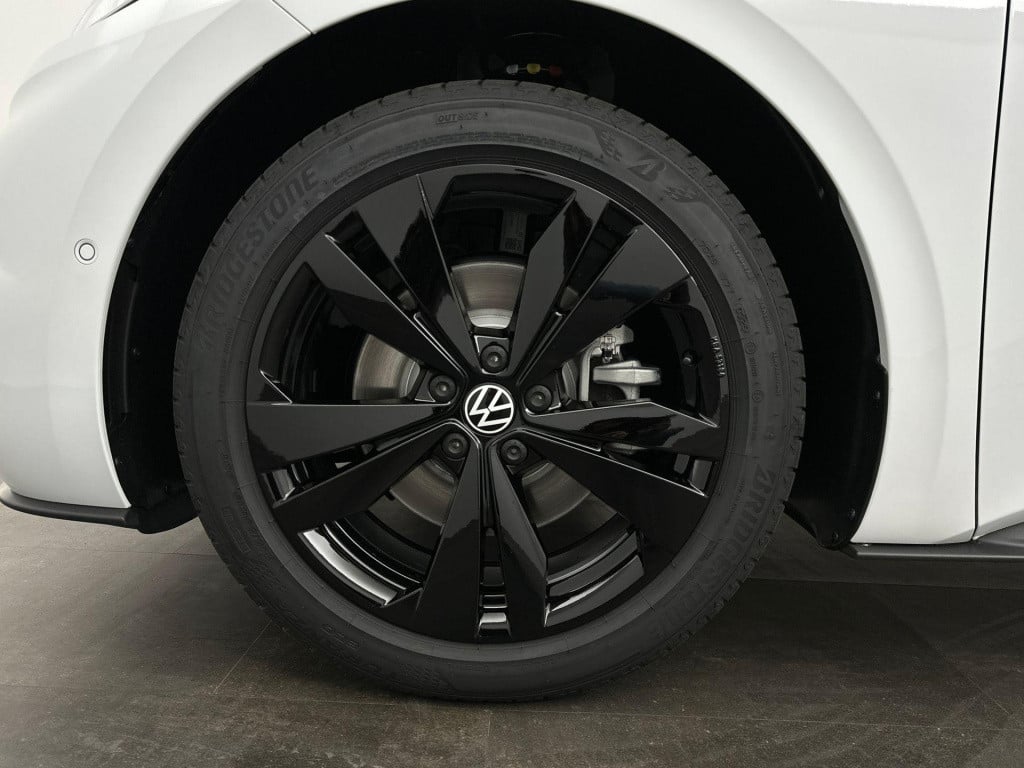 Volkswagen Id.3 pure business 52 kwh accu. 125 kw / 170 pk hatchba