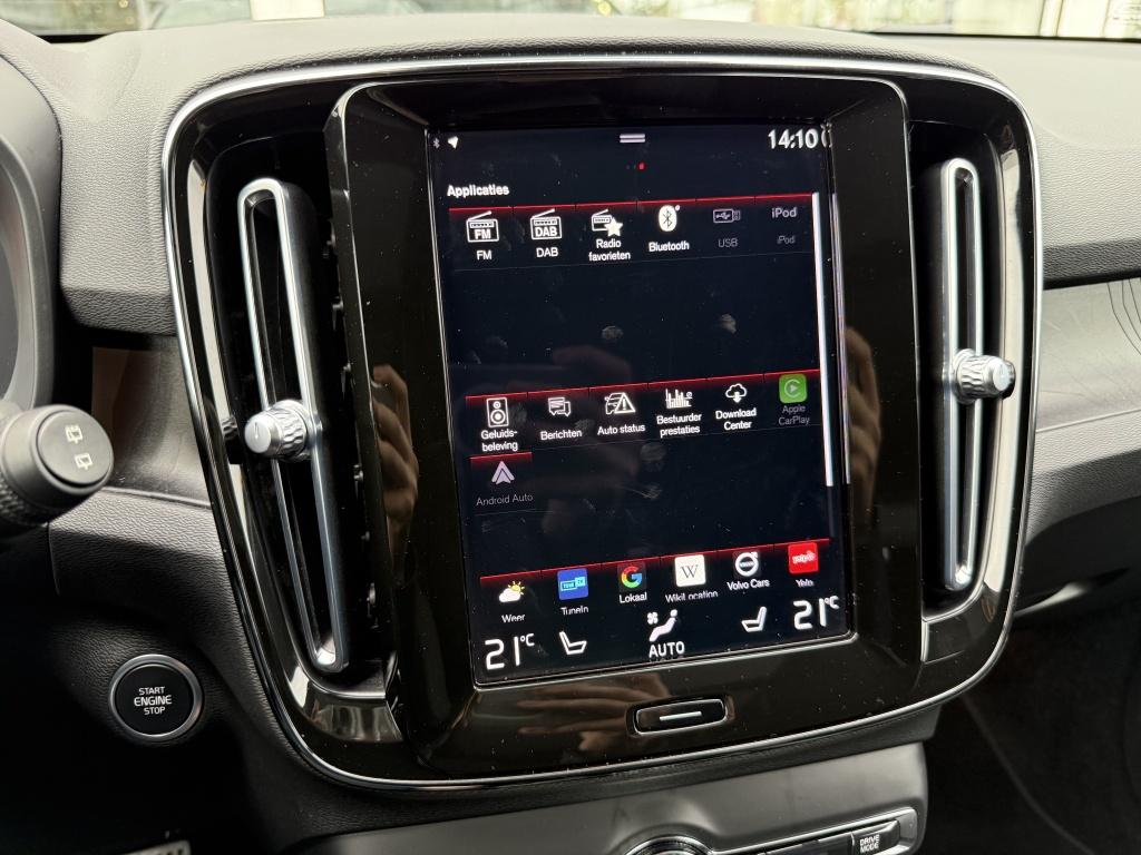 Volvo XC40 t5 262pk recharge ultimate dark