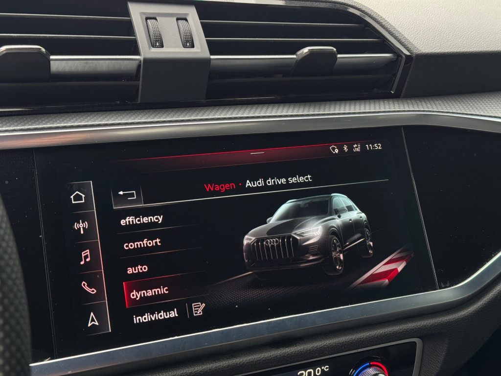Audi Q3 35 tfsi 3x s-line * panoramadak * keyless * leer * camera