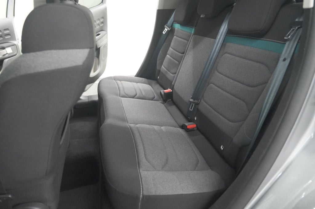 Citroen C3 puretech 110 eat6 shine | camera | navigatie | parkeersensoren |
