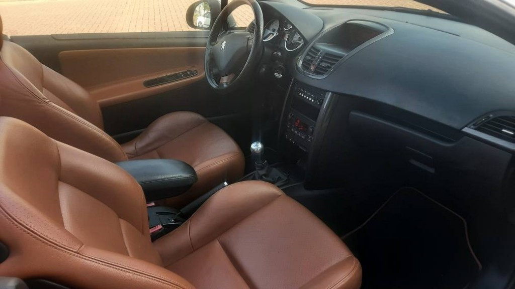 Peugeot 207 1.6 16v t feline